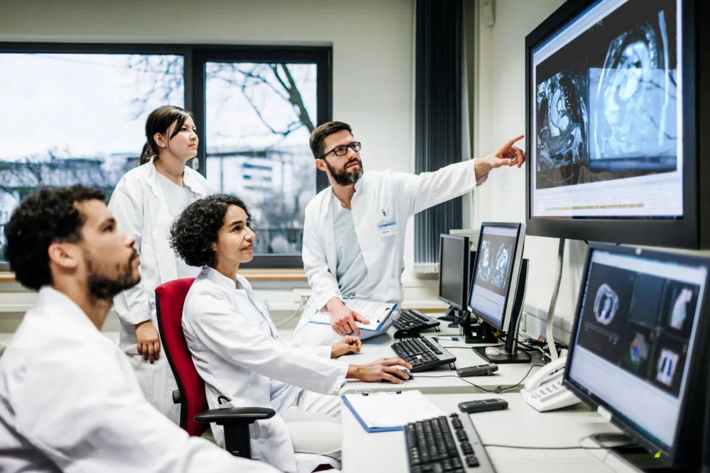 ARTICLE MRI IN INTEGRATED DIAGNOSTICS
